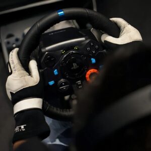 Logitech G29 Driving Force Racing Wheel con Pedales